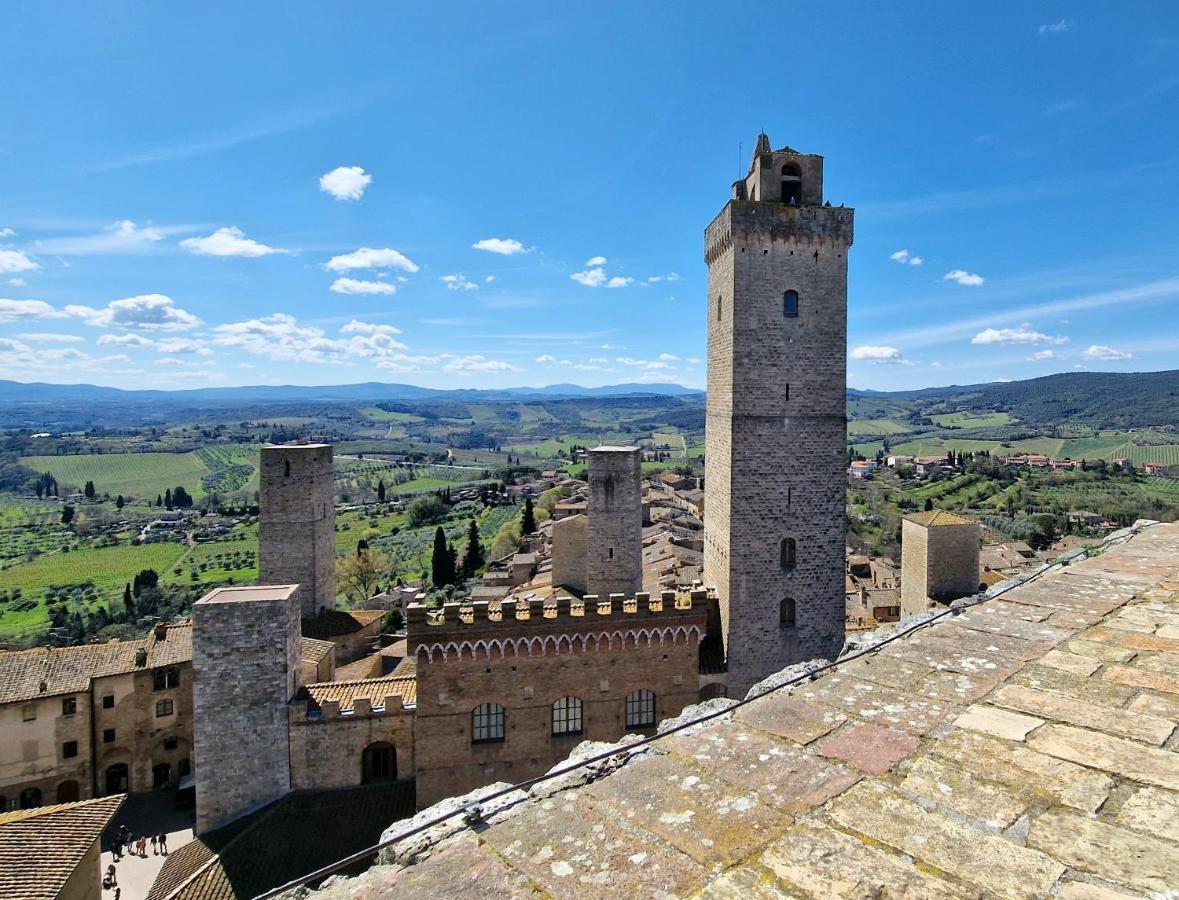 Torre Salvucci Maggiore Medieval Tower Experience San Gimignano Kültér fotó